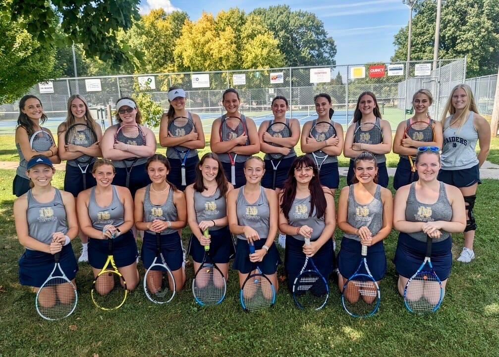 Girls TENNIS 2022 2022 QND Girls Tennis Team