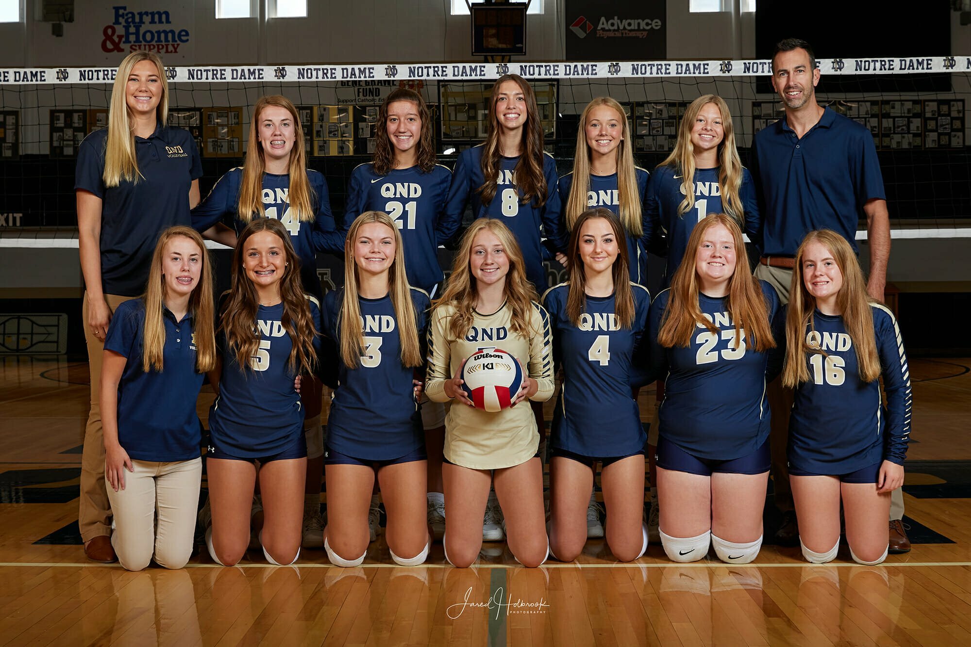 Girls Volleyball - Quincy Notre Dame