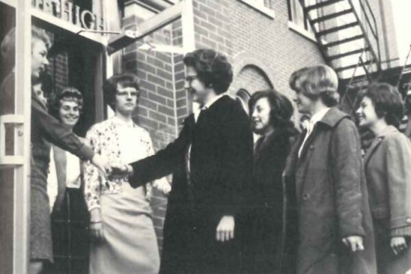 1964 Girls at Doorway